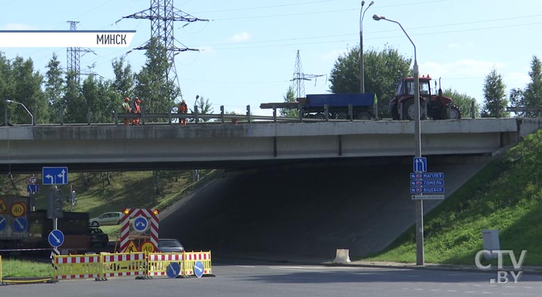 В ГАИ рассказали, как будет двигаться транспорт в Лошице до окончания ремонта моста-7