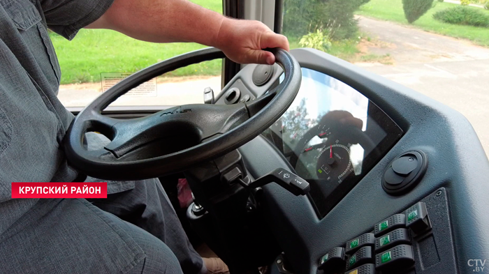 Лучшего водителя школьного автобуса выбрали в Крупках-7 Лучшего водителя школьного автобуса выбрали в Крупках-7