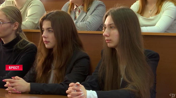 Игорь Луцкий встретился со студентами в Бресте в рамках «Зачётного разговора»-13