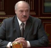 Александр Лукашенко: «Мы не должны бряцать оружием. Мы миролюбивое государство»