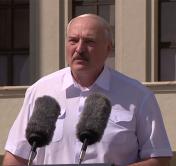 Александр Лукашенко на митинге в Минске: «Я позвал вас сюда не для того, чтобы вы меня защитили, хотя не без этого»