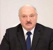 Лукашенко: «Пускай они там у себя разберутся, кто немцам и французам подкидывает этих мигрантов» 