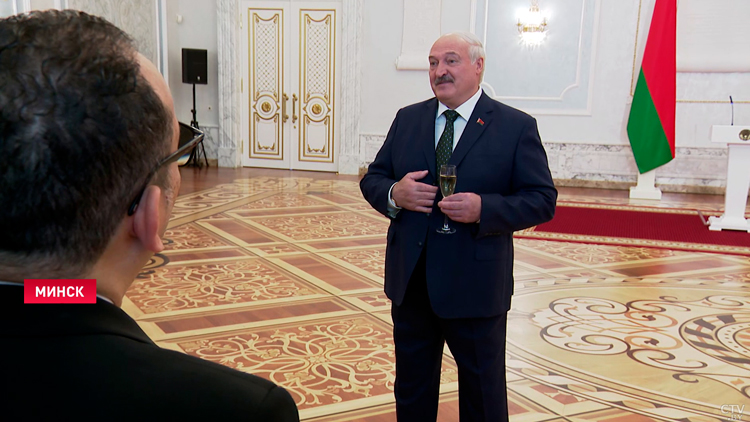 Александр Лукашенко: закрытых тем нет! Добро пожаловать в Беларусь!-25