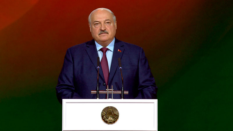 Лукашенко: белорусам не надо рассказывать, как важно жить в мире и согласии – жизнь научила нас
