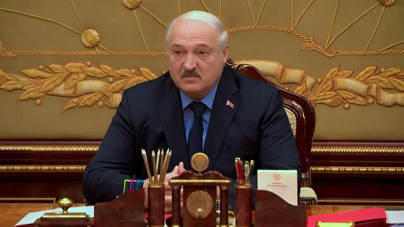 «Здесь у нас тоже много проблем». Лукашенко обсудил вопросы кадров и идеологии