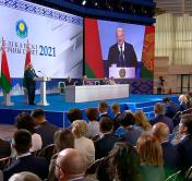 Лукашенко: эксперименты с учебниками должны быть прекращены