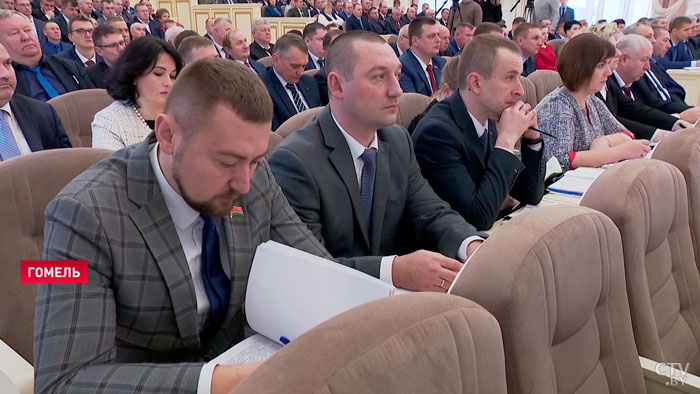 Лукашенко: я случайно стал Президентом и знаю, откуда я вырос-1