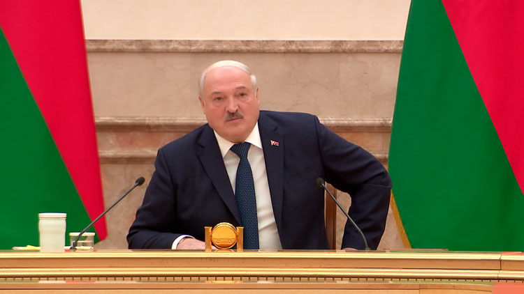 Лукашенко: Президенту придётся считаться с решениями ВНС