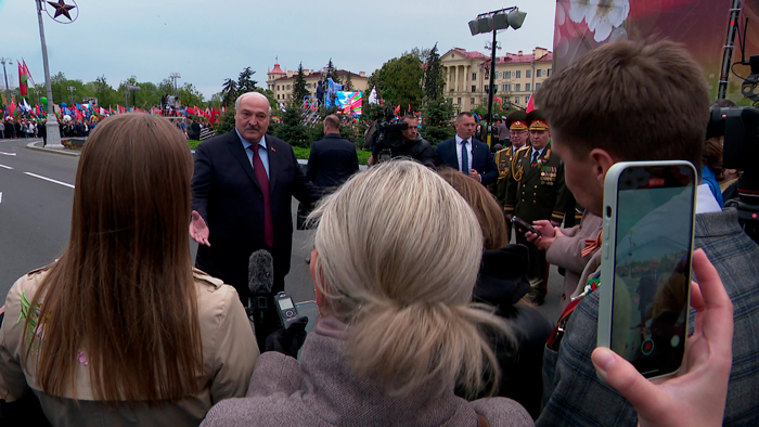 Лукашенко: Путин просил передать самое тёплое поздравление с нашим общим праздником – я передал