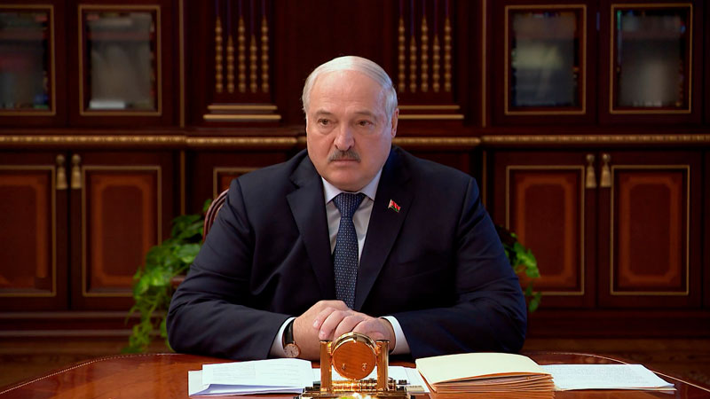 Президент потребовал пресекать деятельность иностранных спецслужб на территории Беларуси