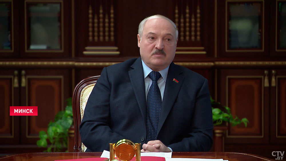 Александр Лукашенко – Павлу Муравейко: «Вы моими глазами должны смотреть на Вооружённые Силы»-4