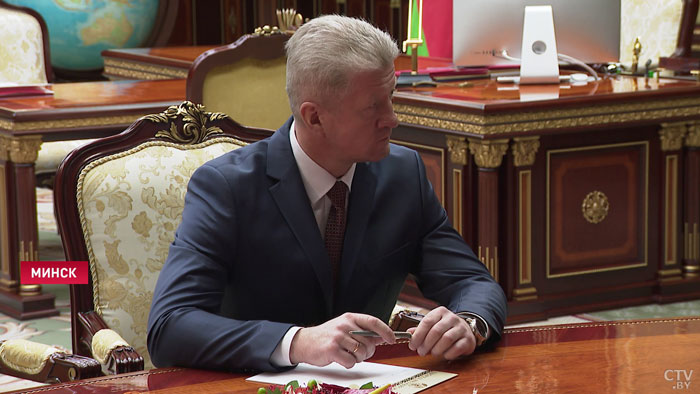 Александр Лукашенко: «Можно иметь любое мнение. Но закон нельзя нарушать»-1