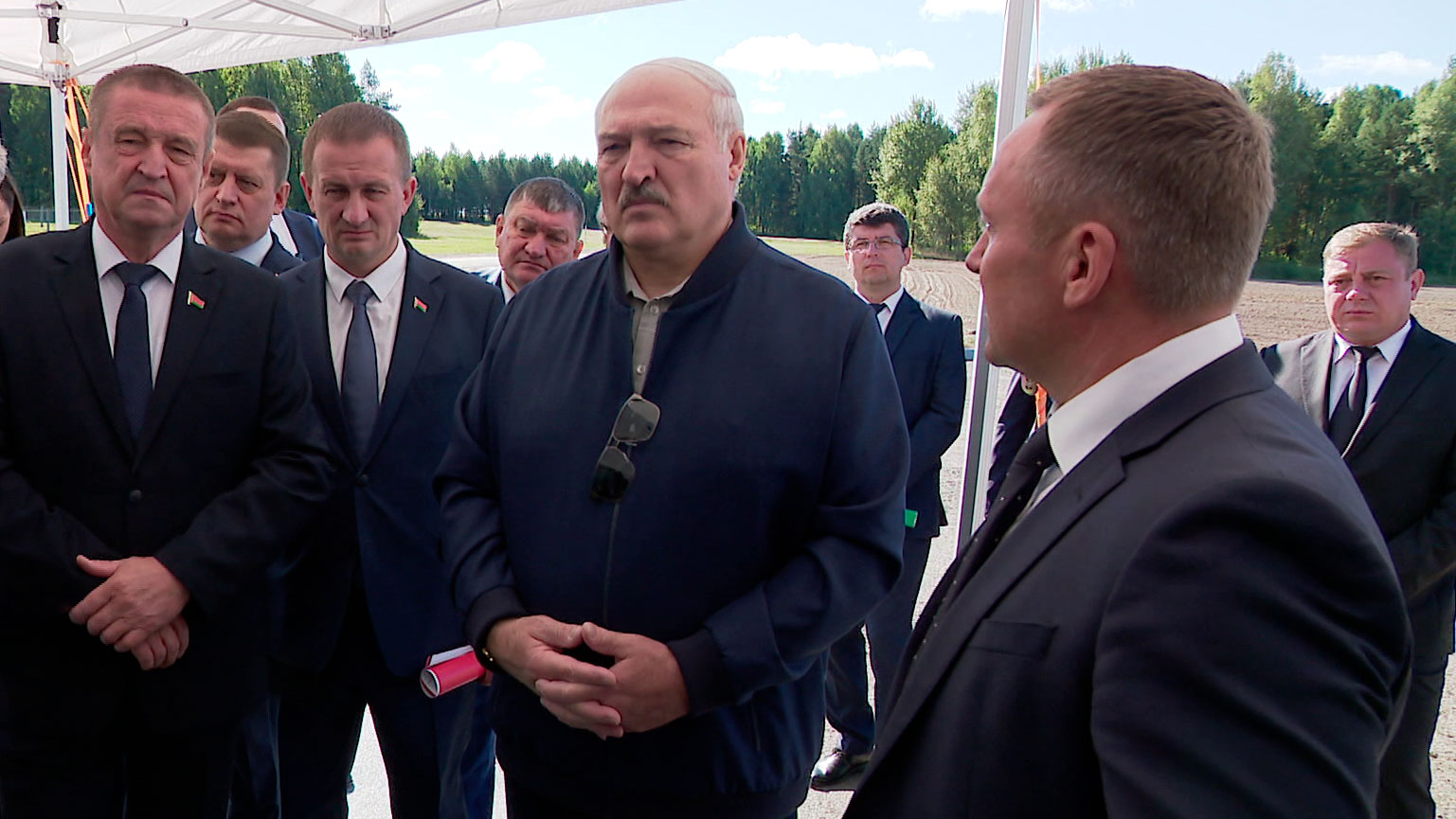 Что такое мука из перьев? Александру Лукашенко рассказали о новом белорусском инвестпроекте