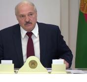 Александр Лукашенко: уже перерезали несколько светофоров в Минске! Ломают то, что создавалось десятилетиями