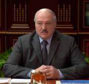 «Хотел бы вас просто предупредить о недопустимости какой-то «штукатурки». Лукашенко принял с докладом Макея