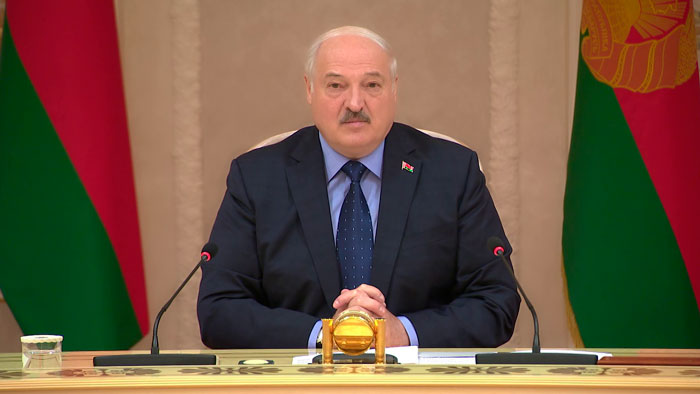 Лукашенко: мы сделаем серьёзную ракету для наших «Полонезов»