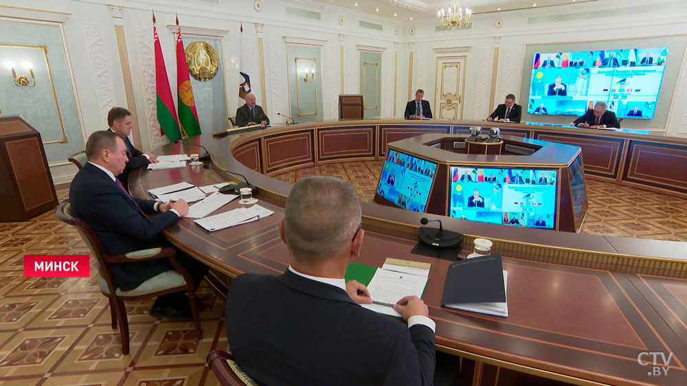Лукашенко на саммите ЕАЭС: считаю необходимым акцентировать внимание на взаимодействии с Китаем, развивать экспорт -1