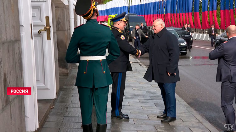 Лукашенко на саммите ЕАЭС в Москве: благодарю вас, Владимир Владимирович, за тёплый приём-6