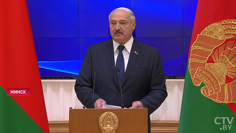 Александр Лукашенко: Мы слабо вбивали в голову россиянам, что нам нельзя быть по разные стороны баррикад-4