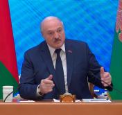 «Остановимся – упадём, затопчут». О чём Президент около трёх часов говорил с учёными? Все темы