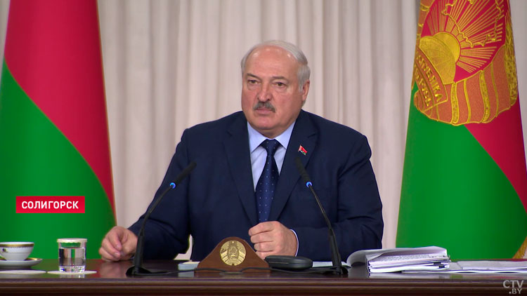 «Надо как-то тут пошевеливаться». Лукашенко поставил задачу новому министру сельского хозяйства-10