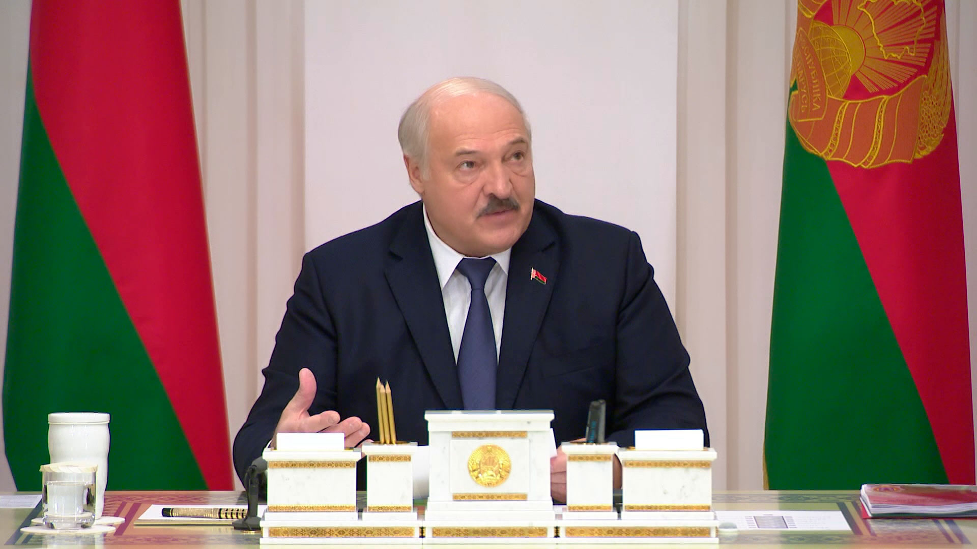 Президент о выставке «Беларусь интеллектуальная»: пусть люди посмотрят, что творят наши учёные