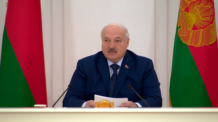 Лукашенко: в 2022-м проверяющие посетили ОАО «Оснежицкое» 49 раз – что там можно было делать?