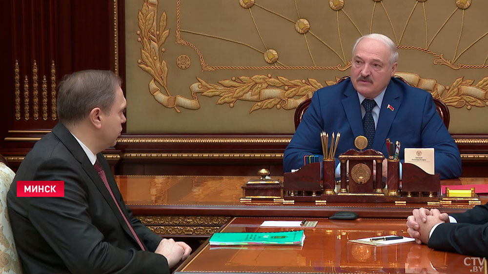 Лукашенко: «Южнее нас леса нет. Весь мир будет пользоваться продукцией деревообработки, никуда не денутся»-1