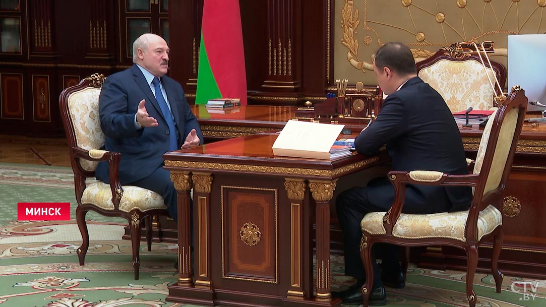 Александр Лукашенко: «Не помогли и не надо, не просим мы их. Нет, надо же завинтить гайки, надо ухудшить здесь ситуацию»-4
