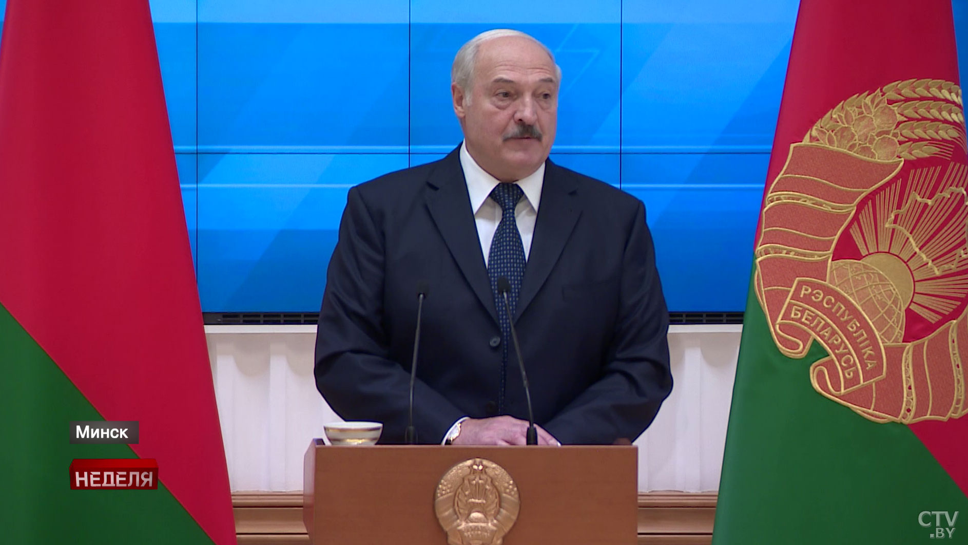 Александр Лукашенко: если мы говорим о реформах, то это надо писать прежде всего в Конституции и развивать в законах-4