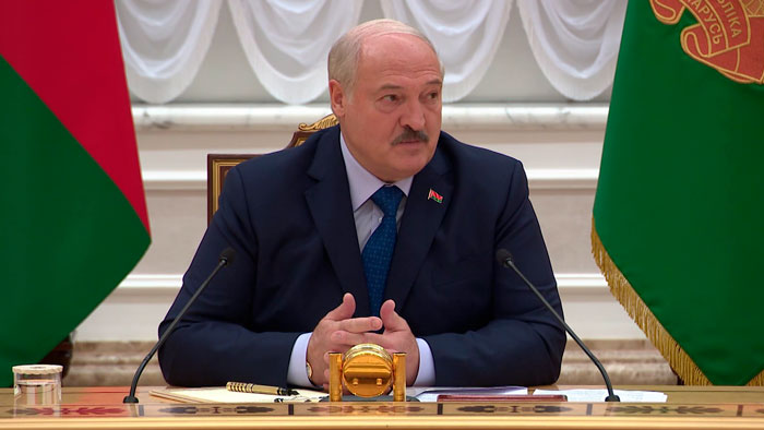 Лукашенко: может, в Москву поехал, может, ещё где-то, но на территории Беларуси Пригожина нет
