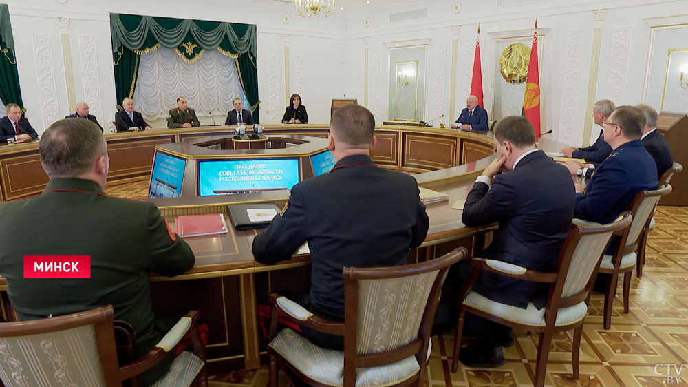 «Это единицы из числа так называемых беглых». О каких нововведениях рассказал Александр Лукашенко?-4
