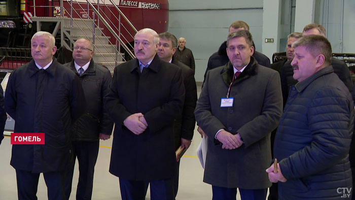 Александр Лукашенко: я смотрю – Новая Боровая. Я думаю, что за микрорайон? А кто там живёт?-7