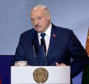 Александр Лукашенко – белорусским учителям: «Используйте любые методы, но наведите порядок в школе»