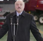 Александр Лукашенко: столкнулся с тем, что хлеб убрать нечем. И тогда приняли решение – будем делать свой комбайн