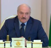 «Не лезьте в болото с техникой». Александр Лукашенко призвал соблюдать дисциплину при работе в полях