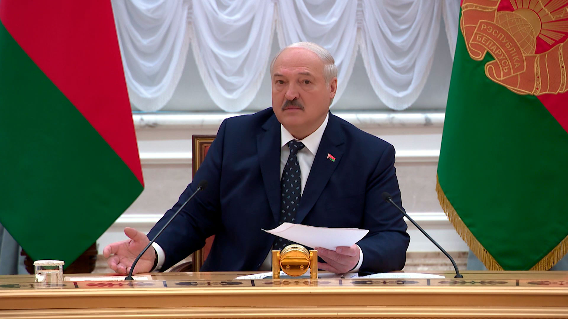 Президент Беларуси: «Противодействие санкциям должно осуществляться комплексно и сообща»