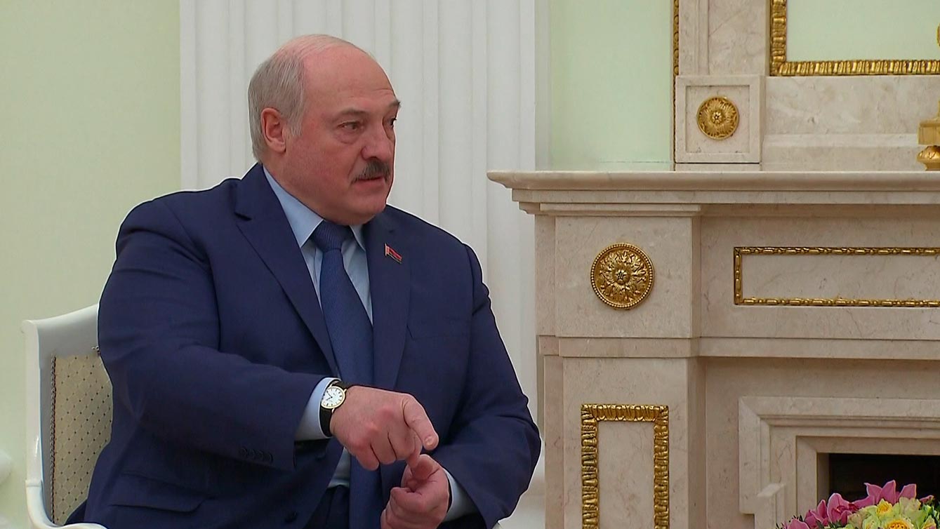 Александр Лукашенко о санкциях: «Мы уже к этому, простите меня, свинству Запада привыкли»