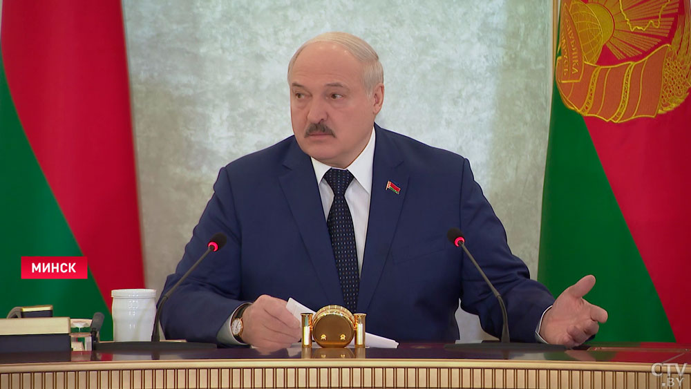 Лукашенко: «До референдума нам будут подкидывать всякую дохлятину»-4 Лукашенко: «До референдума нам будут подкидывать всякую дохлятину»-4