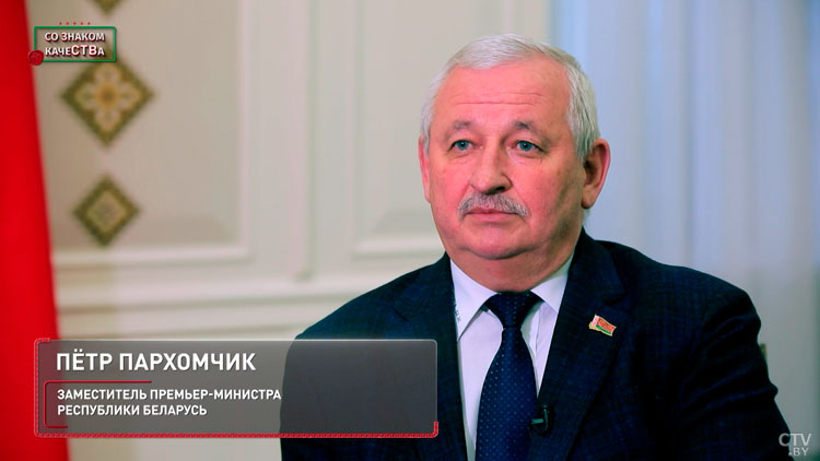 Лукашенко: «Была мечта сделать свой легковой автомобиль. Она сбылась с нашими друзьями»-12