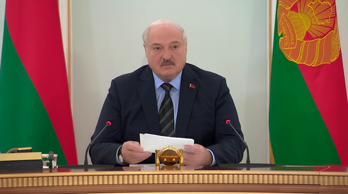 Лукашенко: «Беглые, которые находятся в Польше, Литве и особенно в Украине, понимают, для чего их там используют»