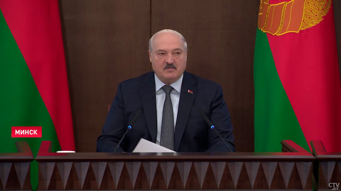 «Достаточный срок, чтобы делать выводы». Лукашенко об изменениях в белорусской экономике за полгода-1