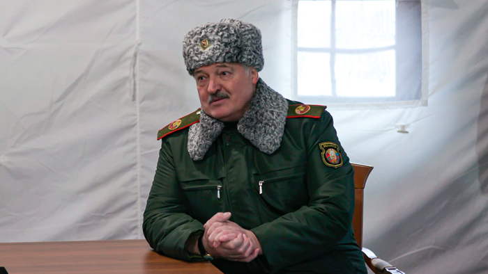 «Вы мне больше расскажете, чем я смогу вам рассказать». Лукашенко пообщался с российскими военнослужащими