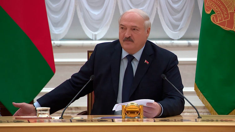 Лукашенко: американцы Европейский союз уже обобрали как липку