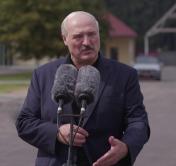 Александр Лукашенко: давайте сначала я приеду и буду посредником между «жёлтыми жилетами» и Макроном