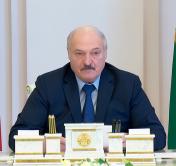 Александр Лукашенко: если к нам будут таким образом относиться, как было в конце прошлого года и сейчас, по морде получат и очень сильно