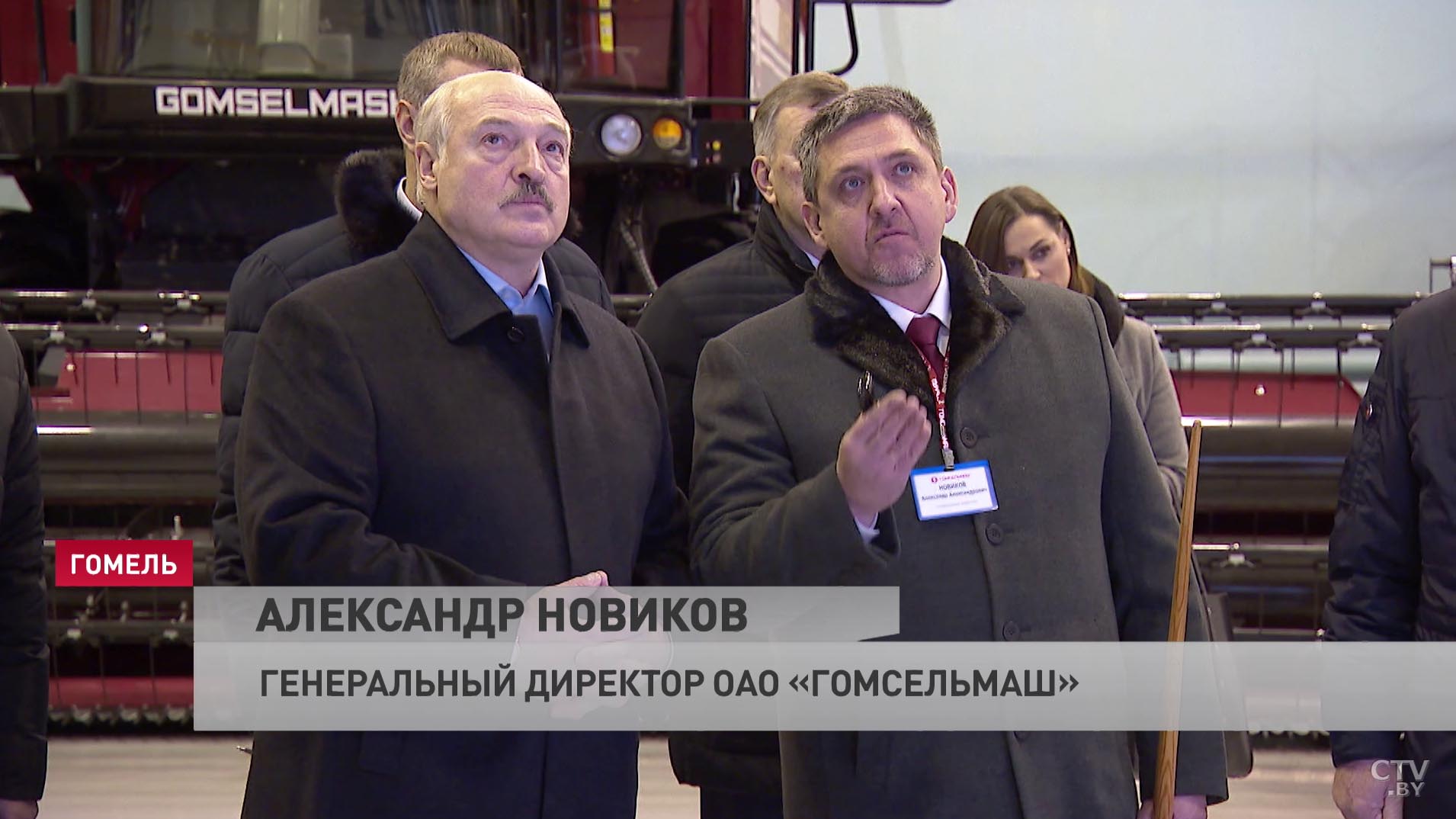 Александр Лукашенко на «Гомсельмаше»: хочу, чтобы все понимали, что государство плечо подставит, но когда-то долги надо отдавать-7