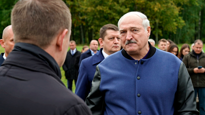 «Надо сохранить тот первозданный вид – он нормальный». Лукашенко рассказал, как правильно реставрировать «Хатынь»