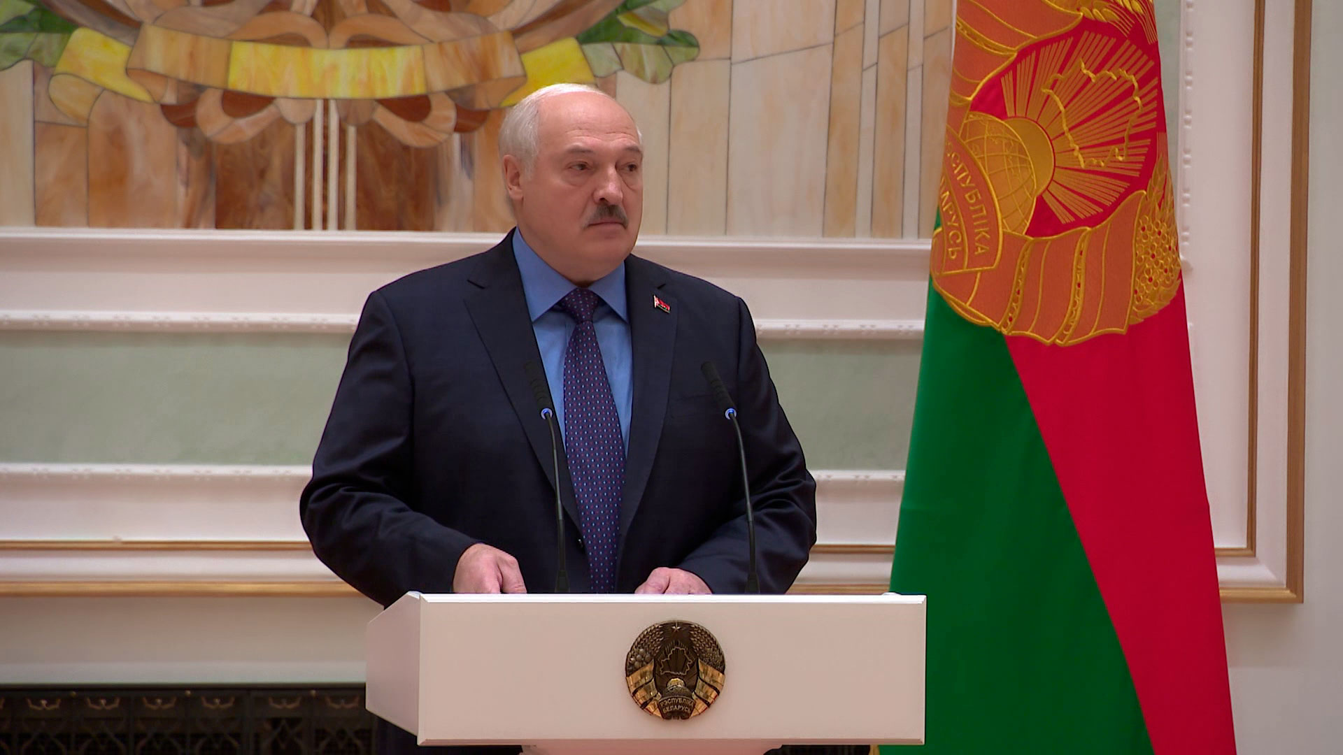 Лукашенко: когда события в России происходили, мною были отданы распоряжения по приведению армии в полную боеготовность