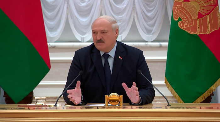 Лукашенко – главам спецслужб СНГ: «Я вас прошу повлиять на политику внутри страны, чтобы мы не разбежались»